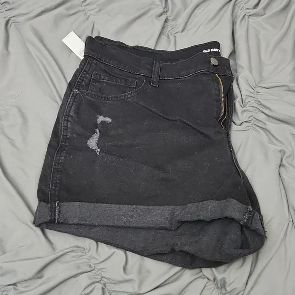 NWT Old Navy Black Jean Shorts - Picture 2 of 3